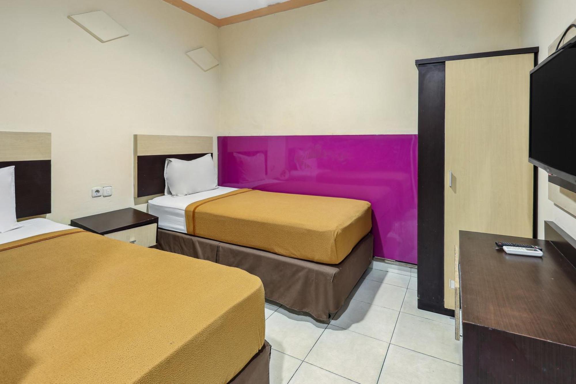 Collection O 93163 Hotel Grand Kartika Pare-Pare Экстерьер фото